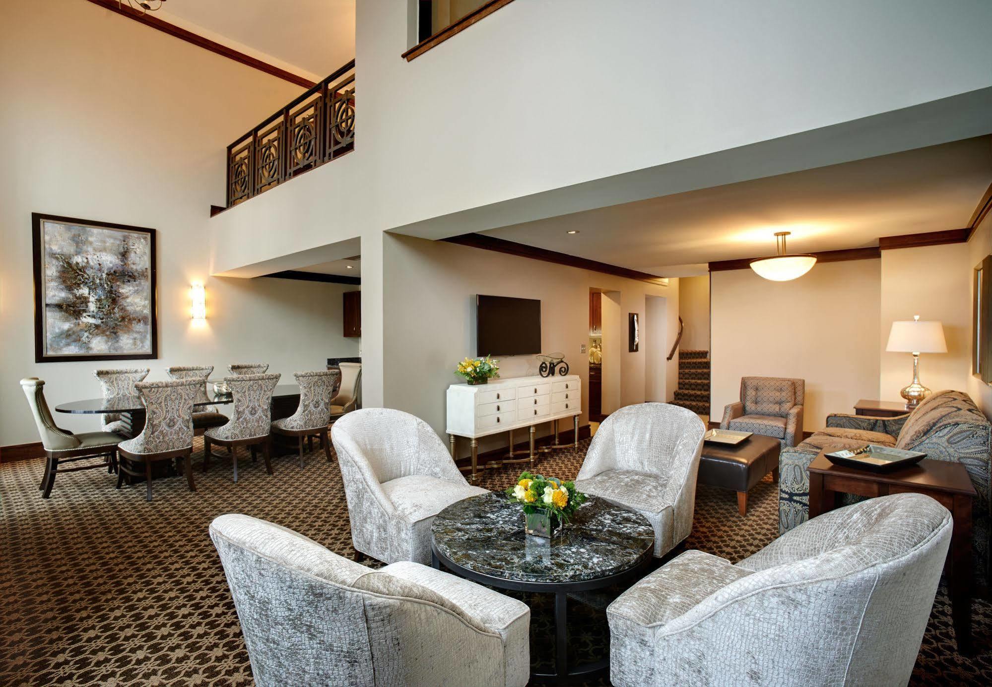 Saint John's 5* Plymouth
